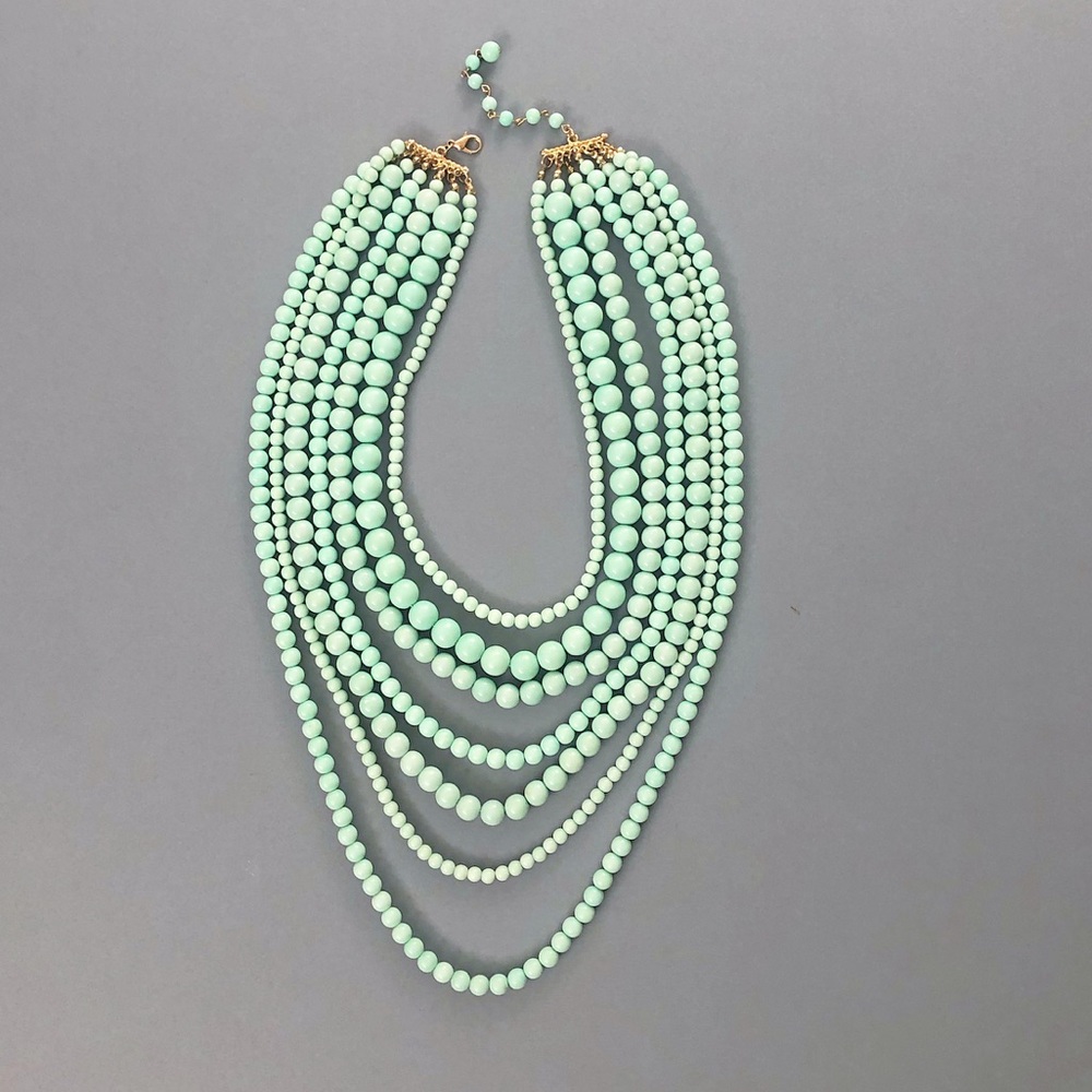 Handmade green mint multi strand necklace - Picture 3 of 4
